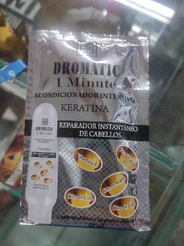 1 minuto acondicionador intensivo keratina Dromatic 