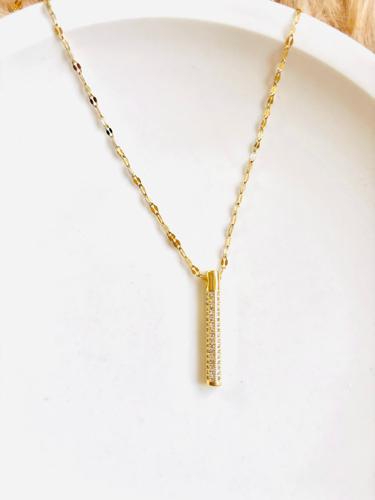 Collar brillante