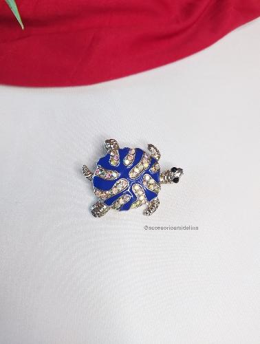 Broche Marino 