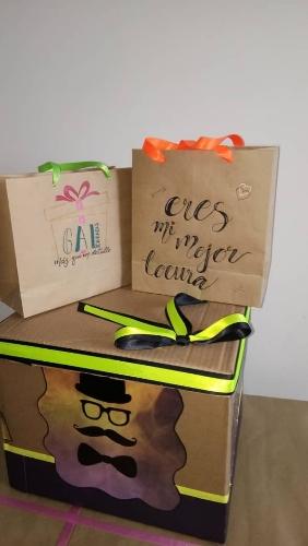 Bolsas y cajas personalizadas