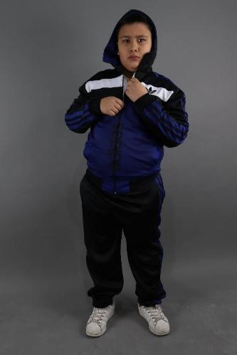 Adidas azul 16