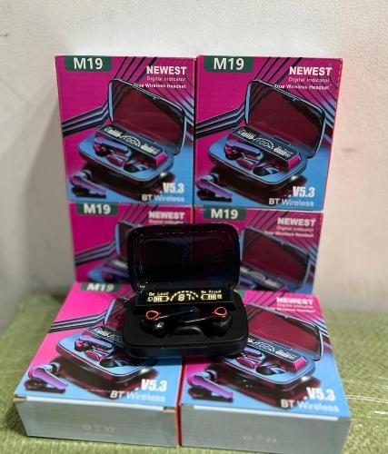 Auriculares inalámbricos m19