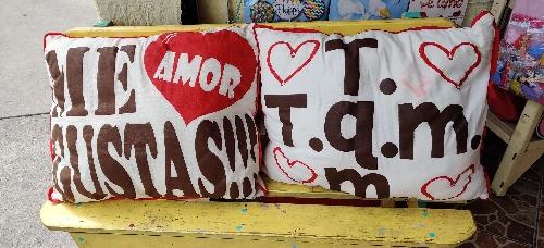 Almohada tqm o me gustas oferta