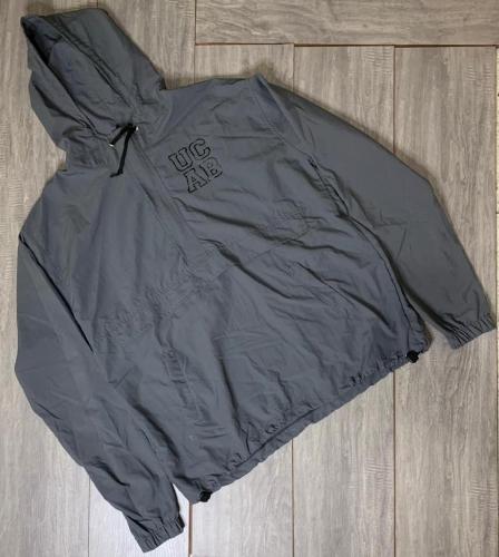 Cortaviento outline B (talla L) 
