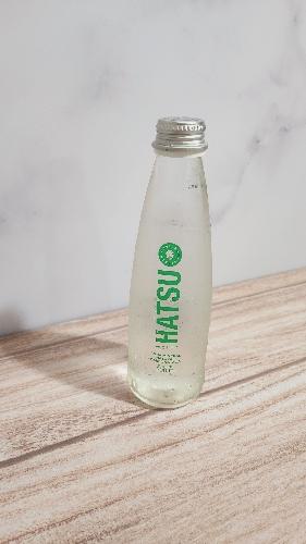 Agua carbonatada Hatsu
