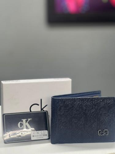 Calvin Klein 