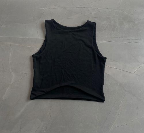 BLUSA CORTA NEGRA T-UNICA