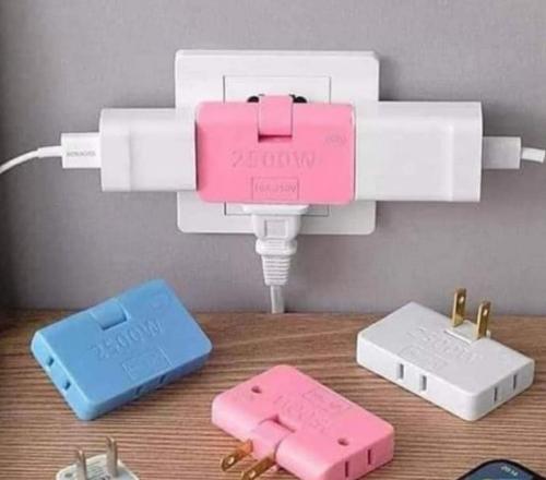 Adaptador de corriente giratorio