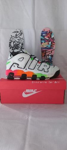 Uptempo colores estrellas 
