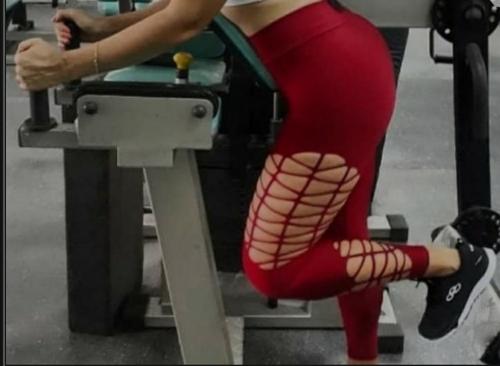 Calça legging corte à  laser