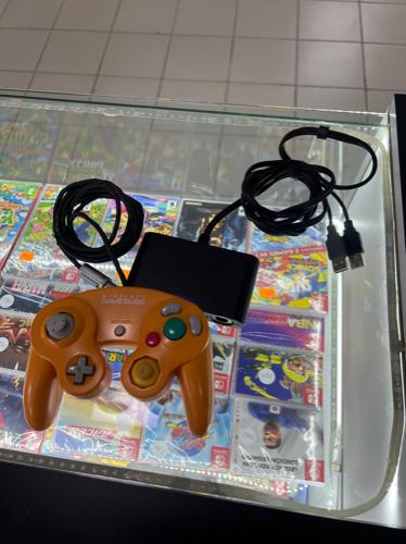Control y adaptador gamecube