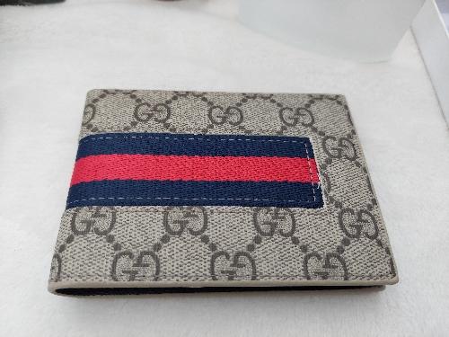 Cartera gucci edición  límitada 