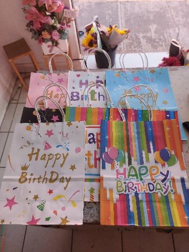 Bolsa cumpleaños 27x21x11