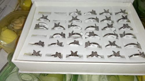 Anillos