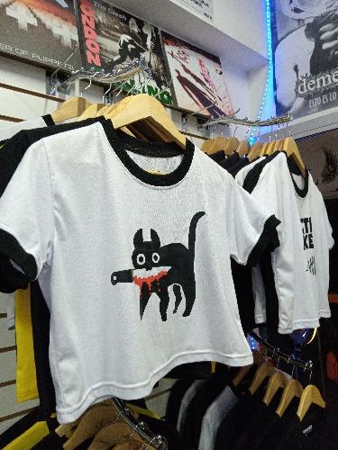 1 Crop personalizado Disorder