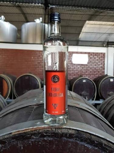 Destilado quebrada Bailetti x 750 ml