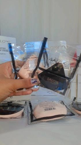 Borla Triangular Salome Makeup