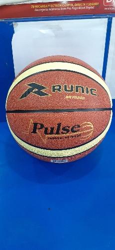 Balon de Basketball Runic pulse