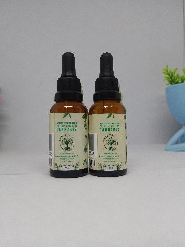 Aceite reparador de puntas.