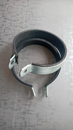 Abrazadera tubo de escape scooter