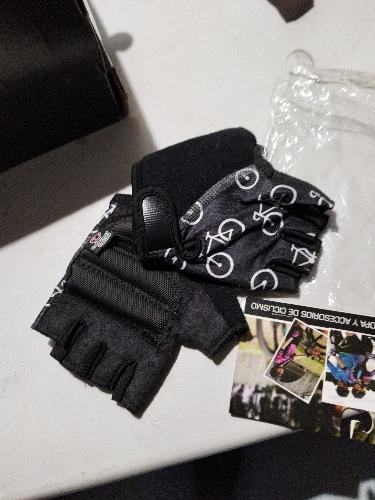 Guantes cortos Adriani