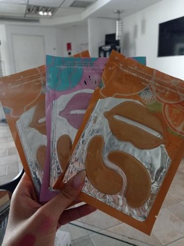 Combo de mascarillas para ojeras y labios 