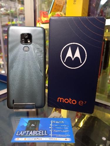 'Motorola E7 