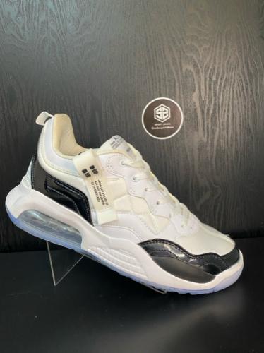 Nike Caballero