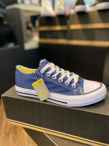 Converse azul caballero