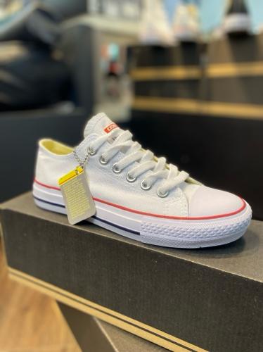 Converse blanca caballero