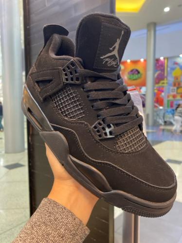 Jordan Retro 4 black cat