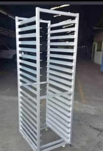 Burro para 20 bandejas