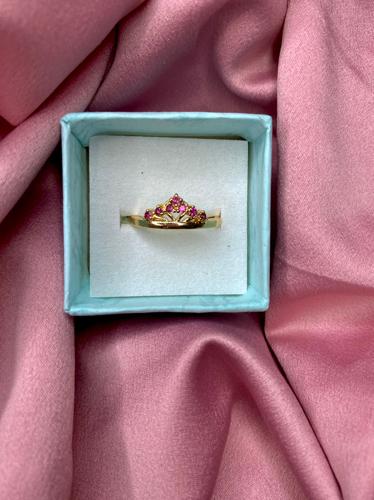 Anillo Coronita piedra rosa 