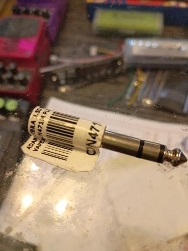 Adaptador miniplug a plug metalico