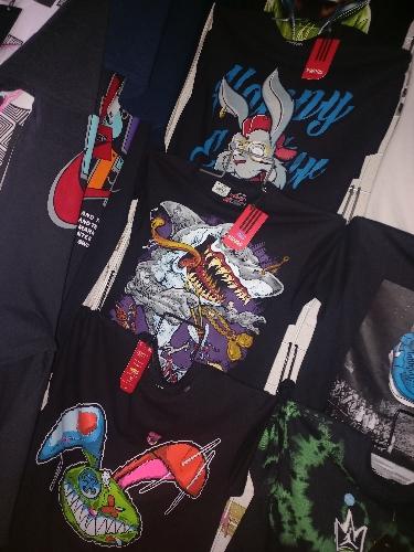 Playera Saigon