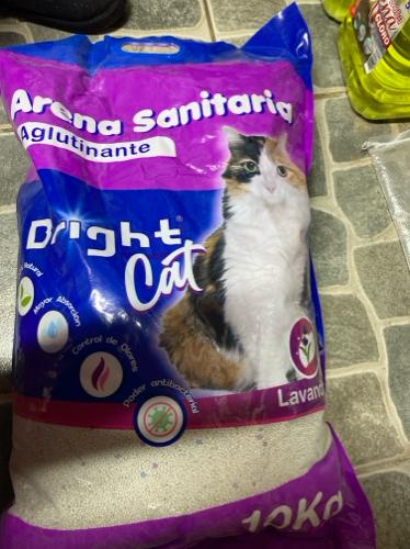 Arena Sanitaria Aglutinante 10Kg Lavanda Bright 
