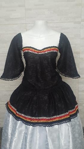 Bata comprida renda forrada