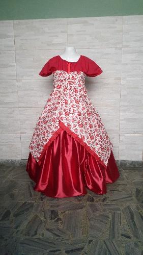 Conjunto 3pcs( blusa /saia / pano da costa )