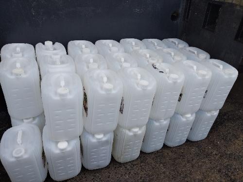 Envases plásticos de 5 galones tapa chica al detal 