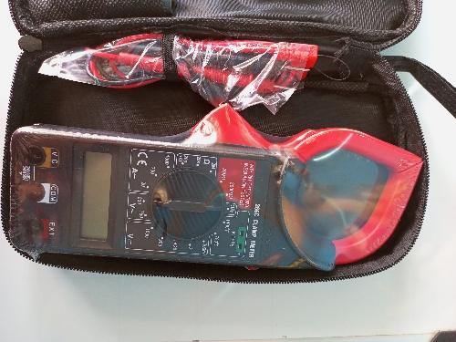 AMPERIMETRO DIGITAL
