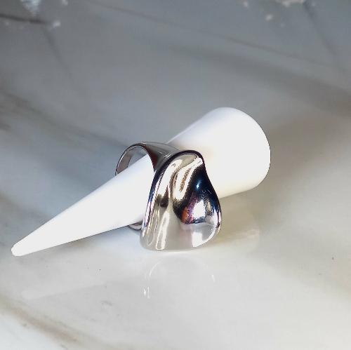 Anillo irregular 