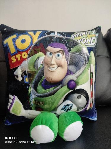  cojín Buzz Lightyear