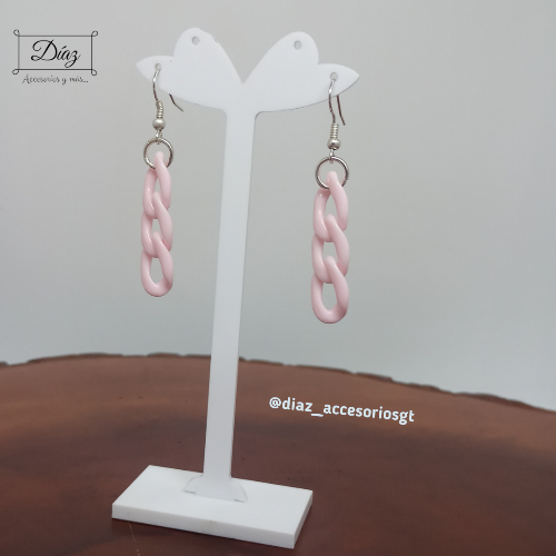 Aretes Cadena rosa