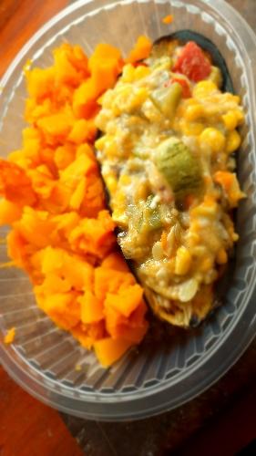 Berenjena rellena vegetariana