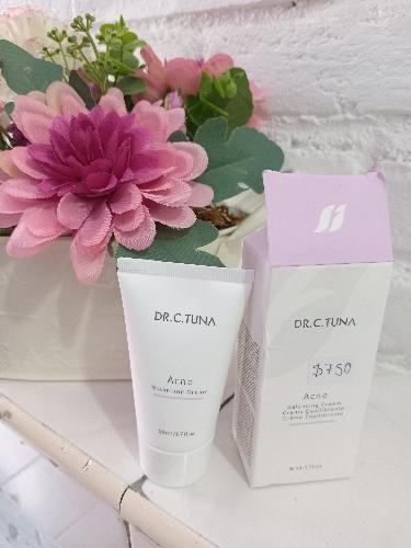 Acné crema facial equilibrante