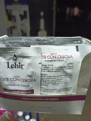 Aceite de cebolla sobre