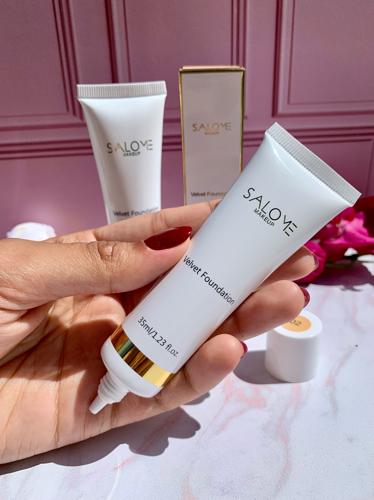 Base Velvet Salome Makeup