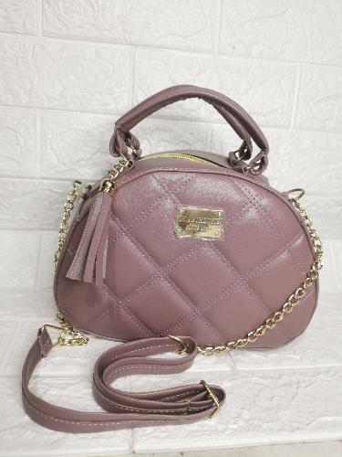 Crossbody premium