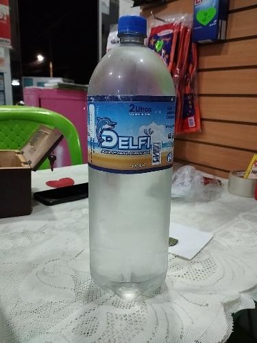 Agua Delfi 2lts