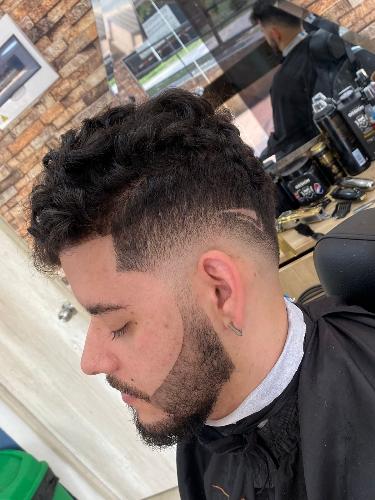 Corte + barba
